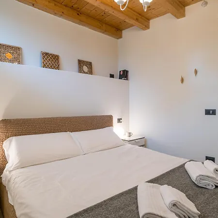 Daire Guesthost - - Lakeview With Garage