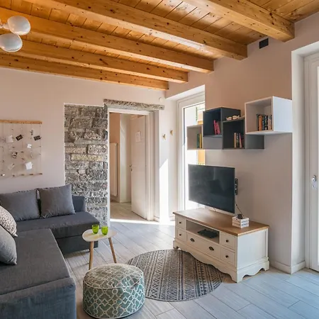 Apartment Con Vista Di E Parcheggio Incluso