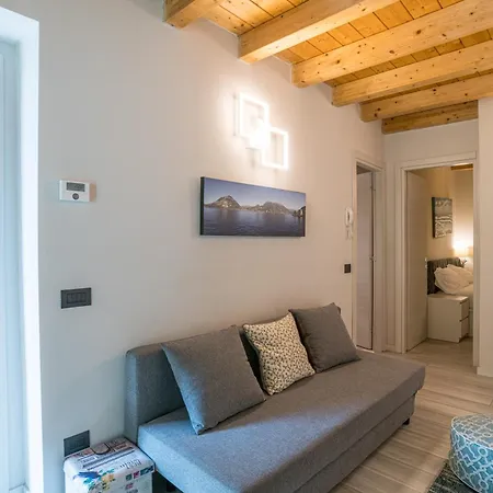 Apartment Con Vista Di E Parcheggio Incluso *