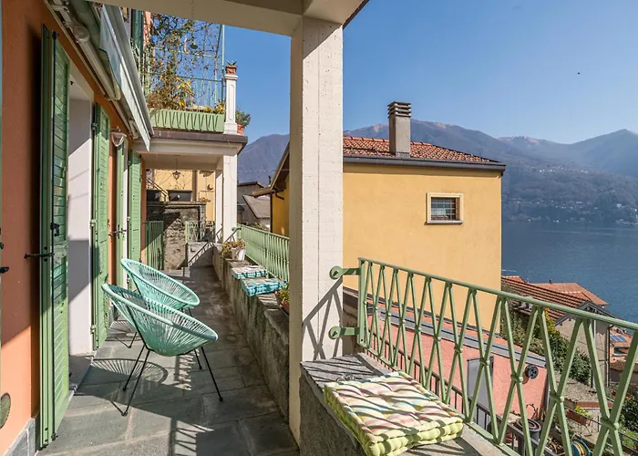 Appartement Guesthost - - Lakeview With Garage Carate Urio